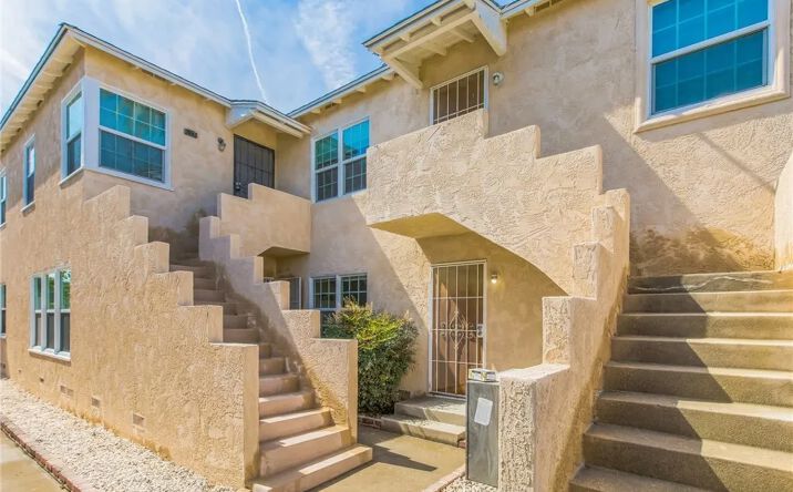 Pictures of Multifamily property located at 2535 Magnolia Ave, Long Beach, CA 90806 for sales - image #1