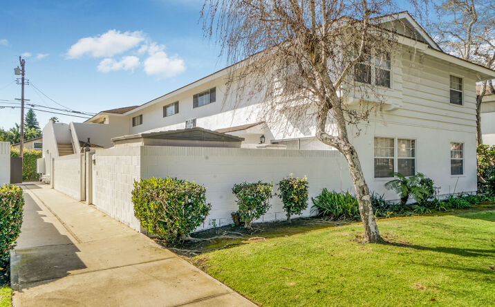Pictures of Multifamily property located at 4420-4446 Calle Mayor, Torrance, CA 90505 for sales - image #1