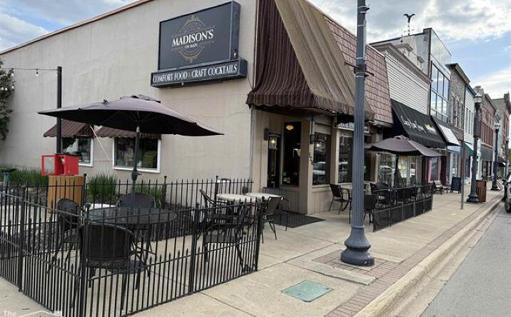 Pictures of Retail, Industrial property located at 126 E Main St, Flushing, MI 48433 for sales - image #1