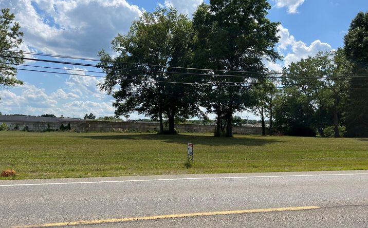 Pictures of Land, Industrial property located at Northline, Romulus, MI 48174 for sales - image #1