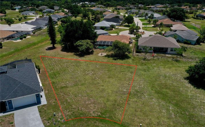 Pictures of Land property located at 204 Yellow Elder, Punta Gorda, FL 33955 for sales - image #1