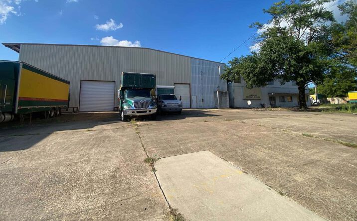 Pictures of Industrial property located at 501 W 61st St, Shreveport, LA 71106 for sales - image #1