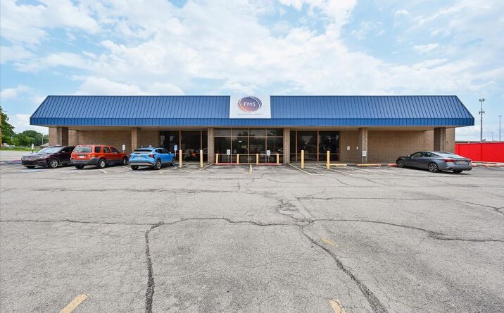 Pictures of Office property located at 4915 S Union Avenue, Tulsa, OK 74107 for sales - image #1