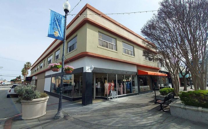 Pictures of Retail, Office property located at 701 Laurel St, San Carlos, CA 94070 for sales - image #1