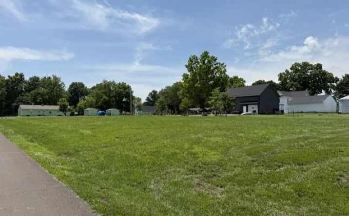 Pictures of Land, Multifamily property located at 501 Jefferson Avenue, East Lynne, MO 64743 for sales - image #1