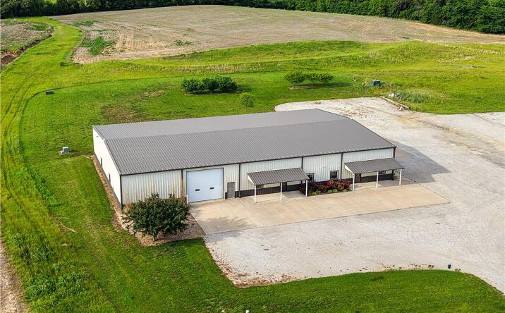 Pictures of Business for Sale, Office, Self Storage property located at 606 W 4th Street, Stanberry, MO 64489 for sales - image #1