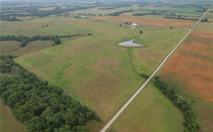 Pictures of Land property located at 619 N V Highway, Lamar, MO 64759 for sales - image #1