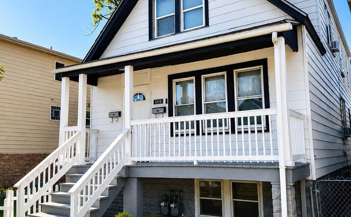 Pictures of Multifamily property located at 4916 W 29th Street, Cicero, IL 60804 for sales - image #1