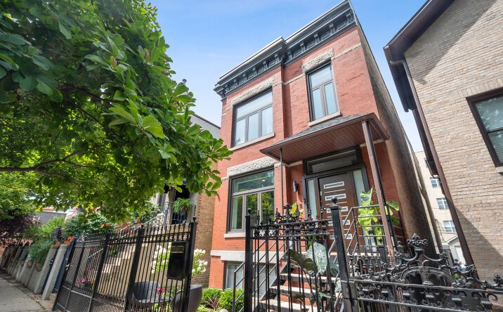 Pictures of Multifamily property located at 1624 N Claremont Avenue, Chicago, IL 60647 for sales - image #1