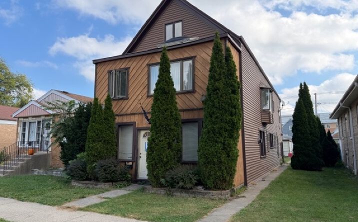 1409 Grove Avenue, Berwyn