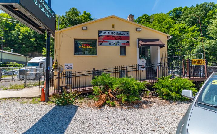 Pictures of Office property located at 174 Sandy Creek Rd, Verona, PA 15147 for sales - image #1