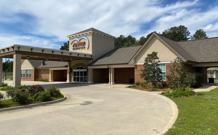 Pictures of Office, Special Purpose property located at 104 MBL Bank Drive, Minden, LA 71055 for sales - image #1