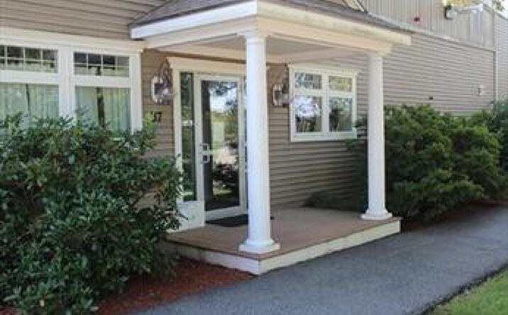 37 Edgerton Drive STE 3, North Falmouth