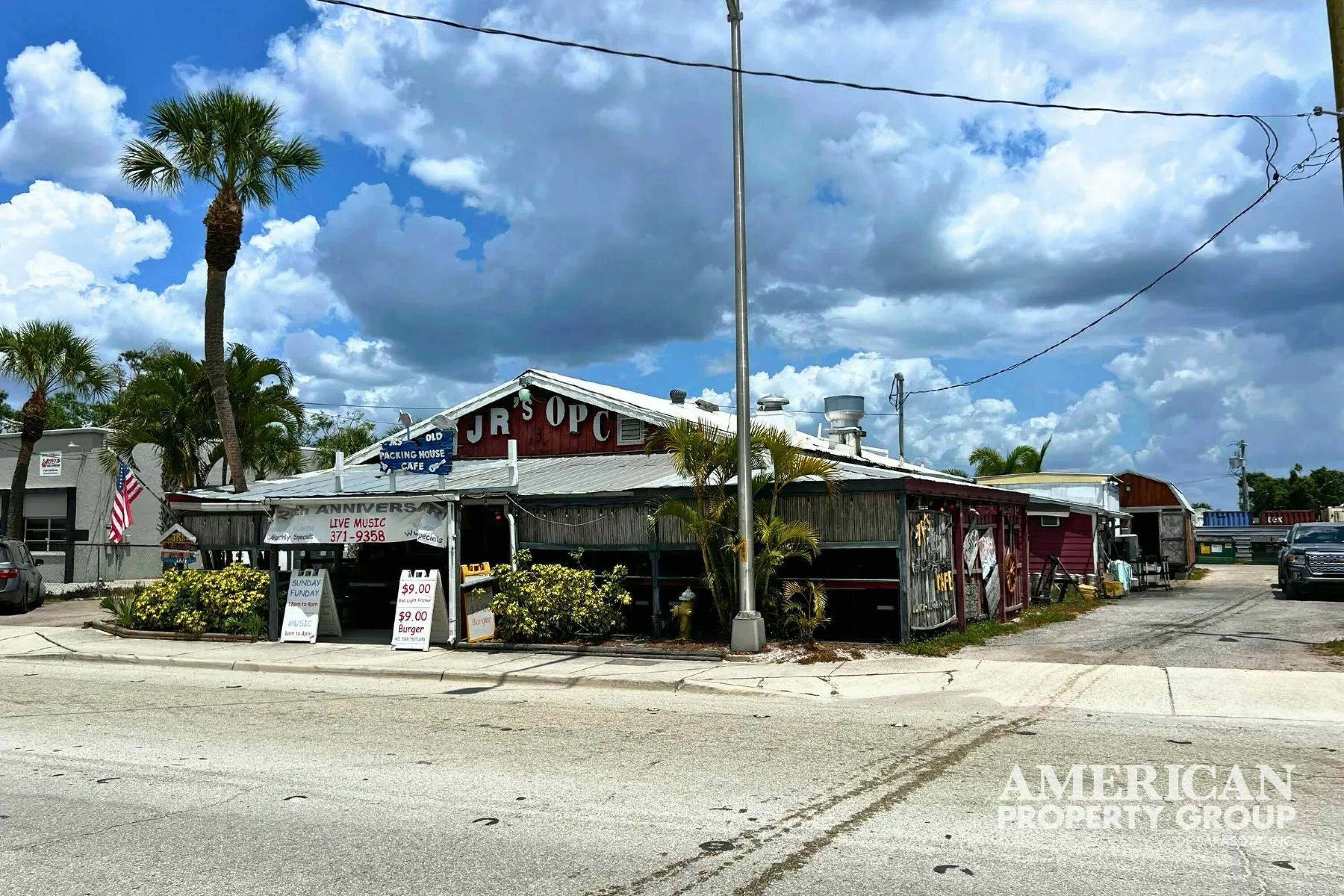 987 S Packinghouse Rd, Sarasota, FL 34232