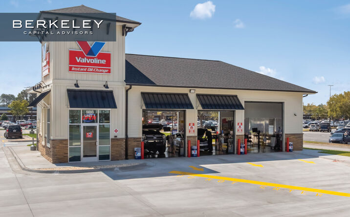 Pictures of Retail property located at 12723 Albemarle Rd, Charlotte, NC 28227 for sales - image #1