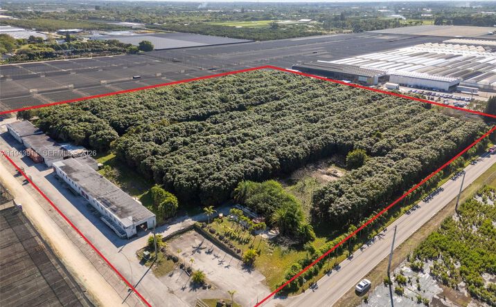 Pictures of Land property located at 20601 SW 194th Ave, Miami, FL 33187 for sales - image #1