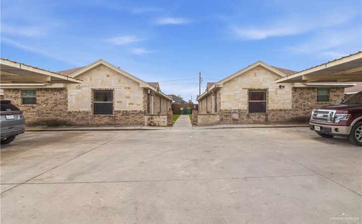 Pictures of Multifamily property located at 201 W Albatross Avenue, Pharr, TX 78577 for sales - image #1
