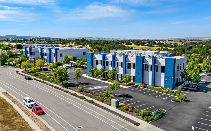 Pictures of Retail, Office property located at 2231-2261 Wisteria Ln, Paso Robles, CA 93446 for sales - image #1