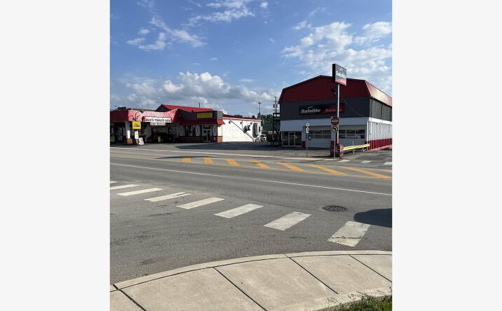 Pictures of Retail property located at 855-859 Jefferson Ave, Washington, PA 15301 for sales - image #1