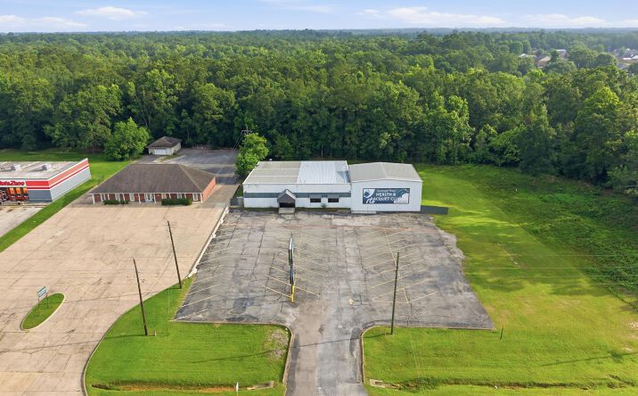 Pictures of Retail, Office, Special Purpose property located at 1075 HWY 327 E, SILSBEE, TX 77656-5117 for sales - image #1