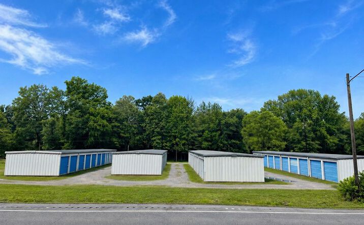 Pictures of Retail, Self Storage property located at 53945 Alabama 17, Sulligent, AL 35586 for sales - image #1