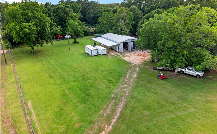 Pictures of Land, Multifamily property located at 86 North Street, Carriere, MS 39426 for sales - image #1