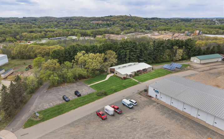 Pictures of Office, Industrial property located at 2725 ARBOR CT, EAU CLAIRE, WI 54701-6153 for sales - image #1