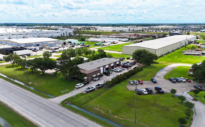 Pictures of Industrial property located at 27921 HWY BLVD, KATY, TX 77494-1021 for sales - image #1