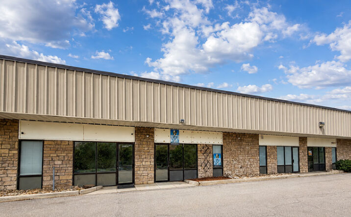 Pictures of Industrial property located at 2200 Chambers Road, Unit I, Aurora, CO 80011 for sales - image #1