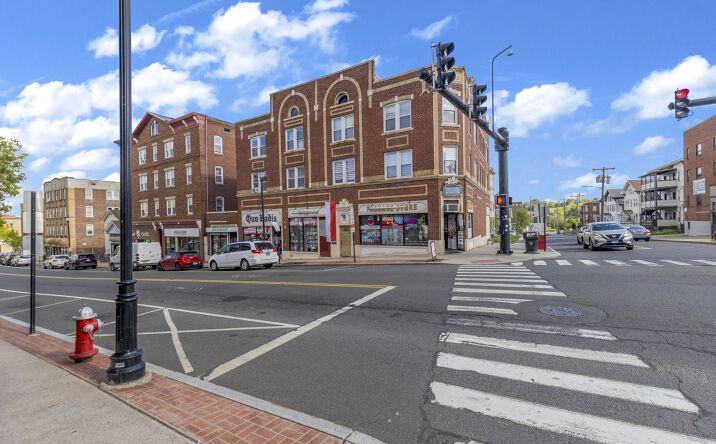 Pictures of Mixed Use property located at 104 BROAD ST, NEW BRITAIN, CT 06053-4306 for sales - image #1