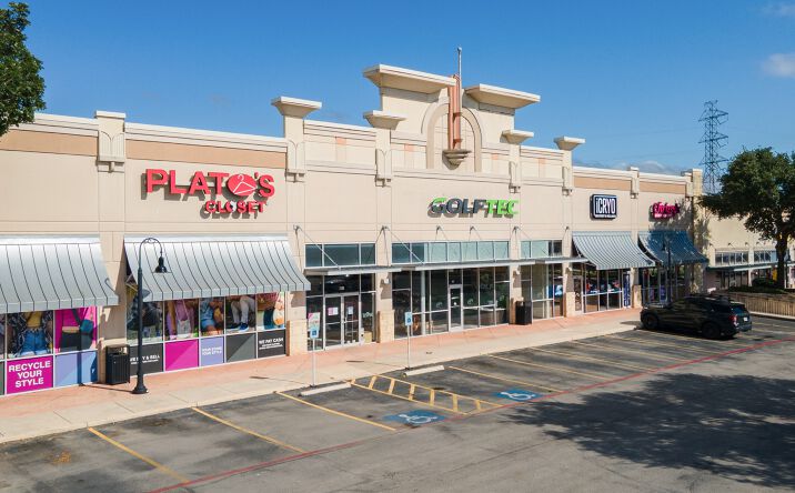 Pictures of Retail property located at 11851 Bandera Road, San Antonio, TX 78023, 11881 Bandera Road, San Antonio, TX 78023 for sales - image #1