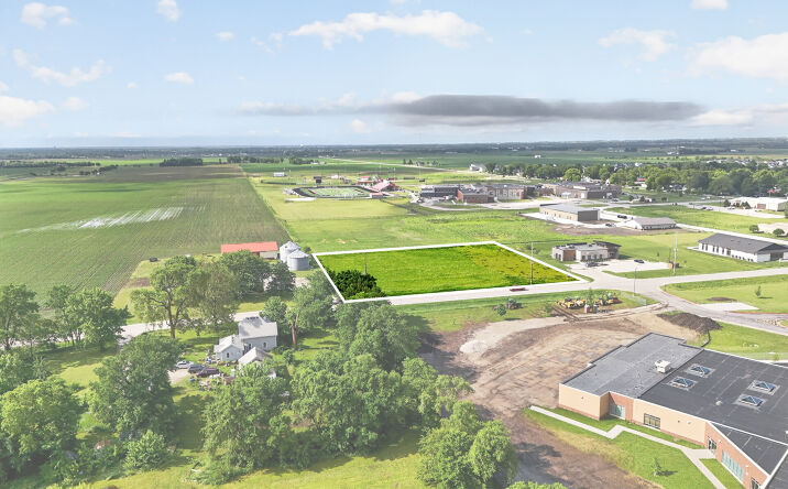 Pictures of Land property located at 208 E Matthews Dr, Gilbert, IA 50105 for sales - image #1