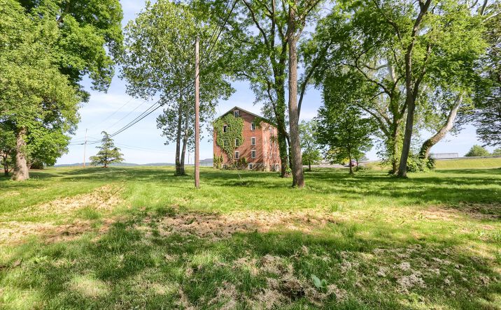 Pictures of Special Purpose property located at 1209 Mill Rd, Selinsgrove, PA 17870 for sales - image #1