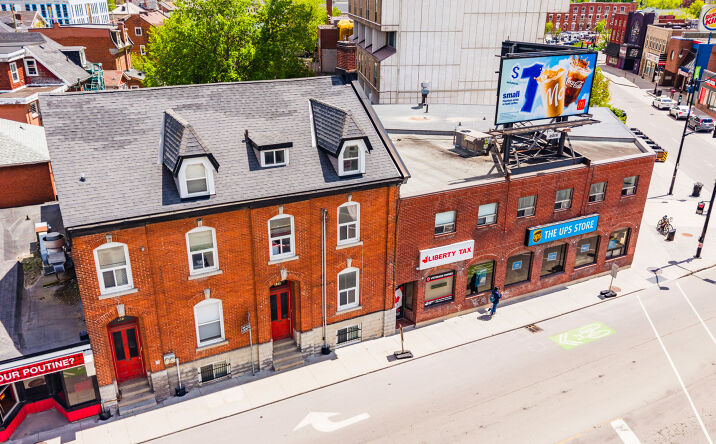 Pictures of Retail, Multifamily, Mixed Use property located at 427 Princess Street, Kingston, CA K7L 5S9 for sales - image #1