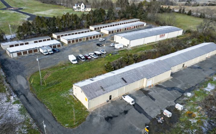 Pictures of Self Storage property located at 160 Emily Boulevard, Piney Flats, TN 37686 for sales - image #1