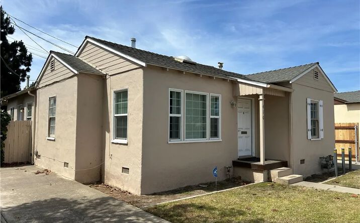Pictures of Multifamily property located at 410 E Fesler, Santa Maria, CA 93454 for sales - image #1