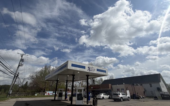 Pictures of Retail, Business for Sale property located at 10231 Blue Lick Road, Louisville, KY 40229 for sales - image #1