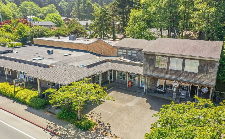 Pictures of Retail, Mixed Use property located at 171 Sunset Blvd, Cannon Beach, OR 97110 for sales - image #1