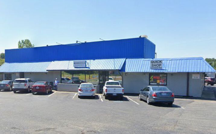 Pictures of Retail, Mixed Use property located at 710 N Broad St, Mooresville, NC 28115 for sales - image #1