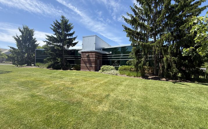 Pictures of Office property located at 3985 OKEMOS RD, OKEMOS, MI 48864-3692 for sales - image #1