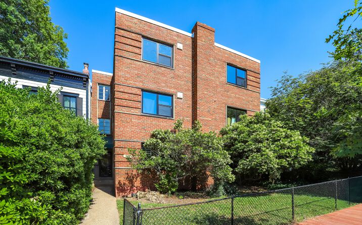 Pictures of Multifamily property located at 525 7th Street Northeast, Washington, DC 20002 for sales - image #1