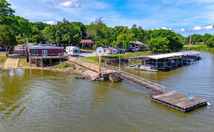 Pictures of Multifamily property located at 1561 110th Street North W, Grove, OK 74344 for sales - image #1