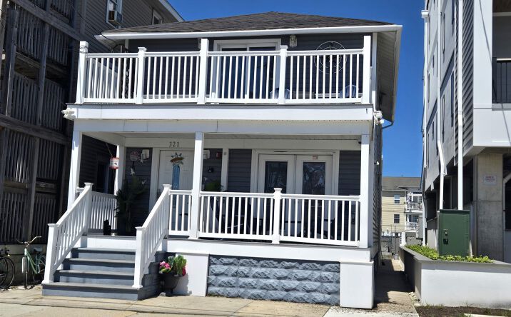 321 E Oak Avenue, Wildwood
