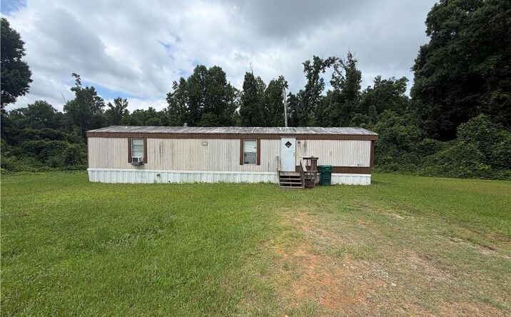 Pictures of Mixed Use property located at 1576 Panther Parkway, Smiths Station, AL 36877 for sales - image #1