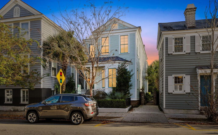 Pictures of Multifamily property located at 111 Cannon Street, Charleston, SC 29403 for sales - image #1