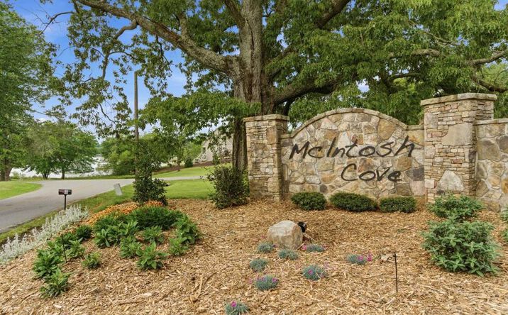 25 Mcintosh Circle, Hayesville