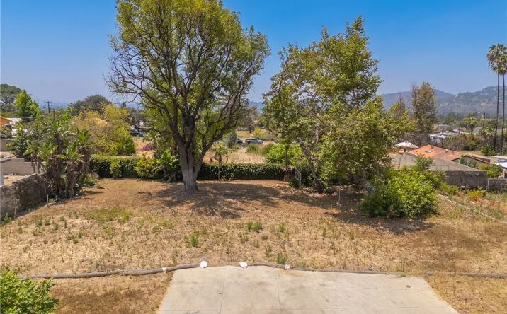 Pictures of Land property located at 3383 Glenrose Avenue, Altadena, CA 91001 for sales - image #1