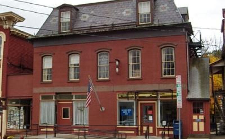 3296 Route 343, Amenia