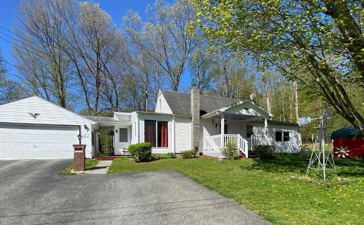 15 Terrace Road, Amenia