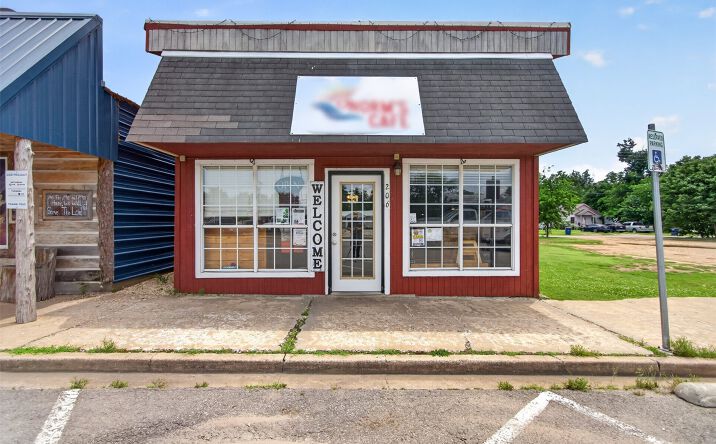 Pictures of Business for Sale property located at 206 W Ferry Street, Salina, OK 74365 for sales - image #1